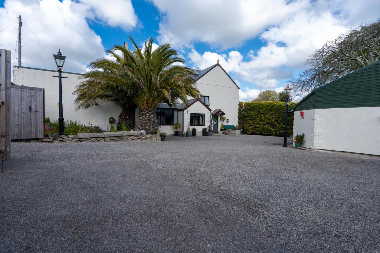 The Cedars Villa Redruth Exterior photo